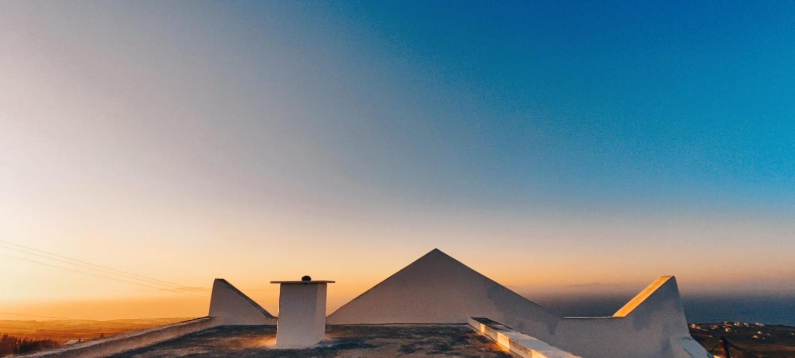 Pensjonat Palm Tree Hill Oía Zewnętrze zdjęcie